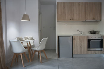 Axos Apartments Аналипси Екстериор снимка