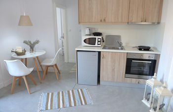 Axos Apartments Аналипси Екстериор снимка